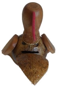 Spaarpot van kokosnoot en hout model kip.
